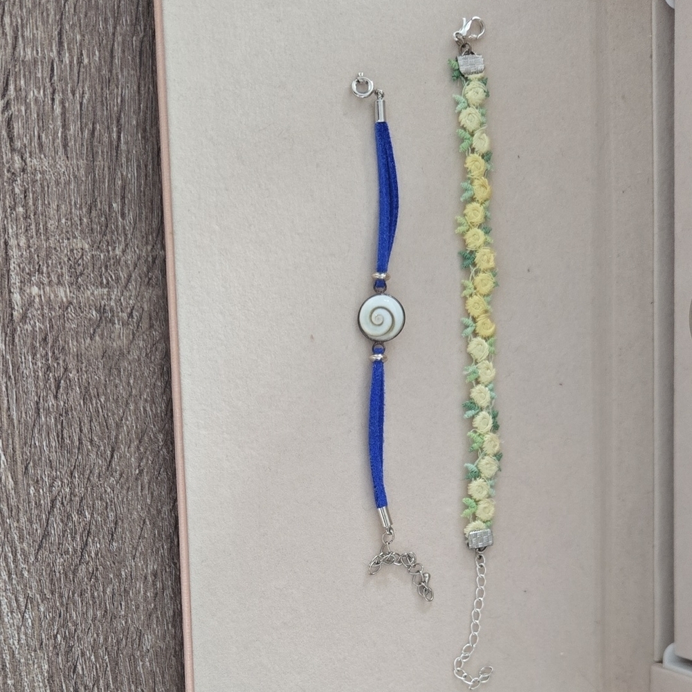 💙 Elegant Blue and Yellow Bracelet Set